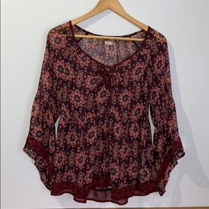 Hollister Lace Vintage Aboriginal Burgundy Shirt S